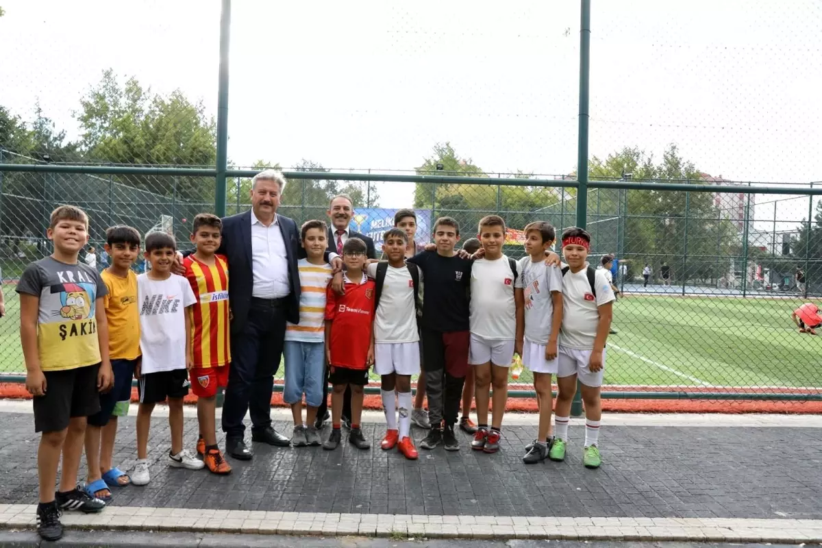 Melikgazi Belediyesi’nden Ücretsiz ‘Çocuk Meclisi’ Kursları