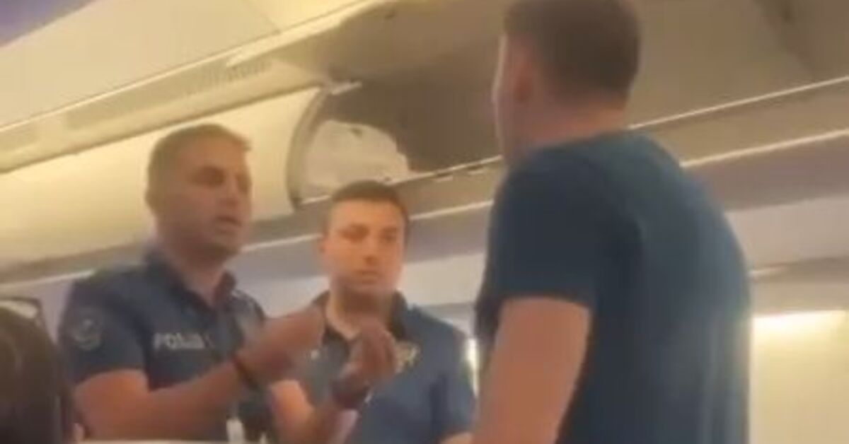 Uçakta olay çıkarınca kara listeye alındı
