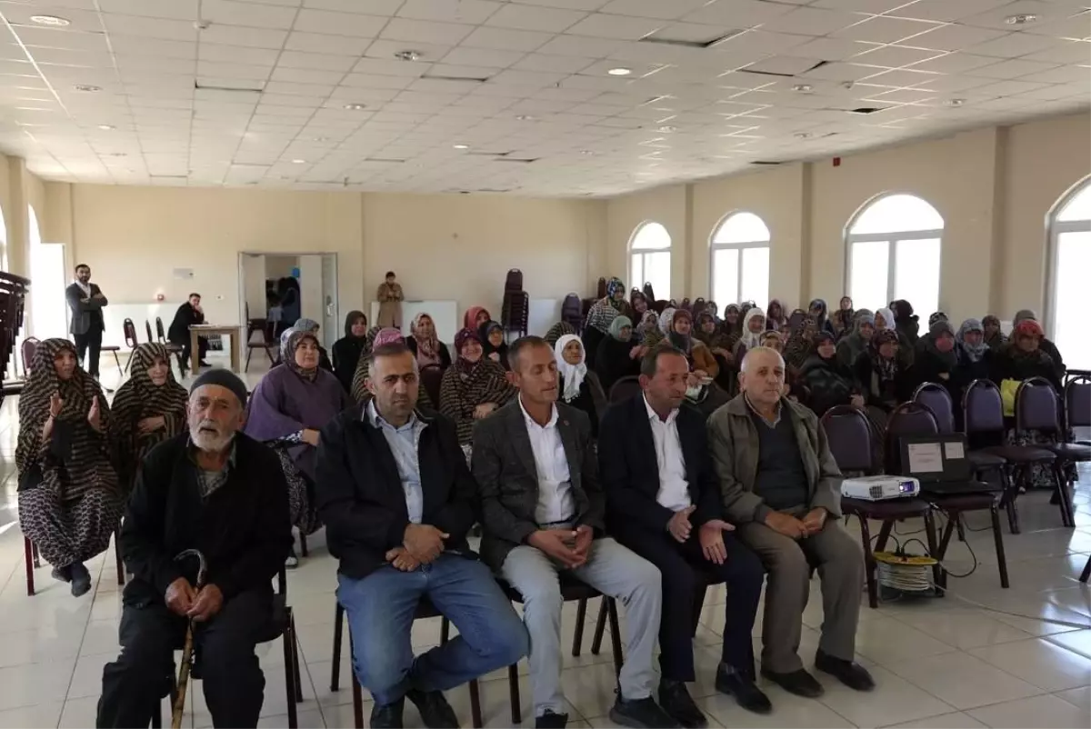 Kütahya’da ‘Mahallede Aile Atölyesi’ Projesi ile Aileler Eğleniyor